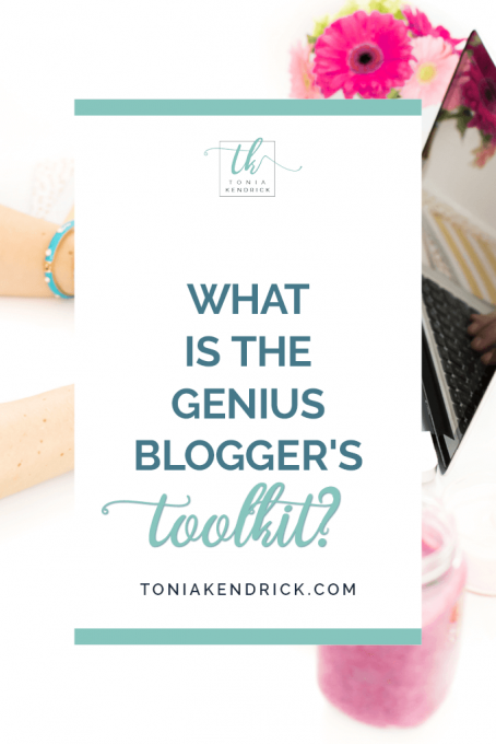 What is the Genius Blogger's Toolkit - featured pin